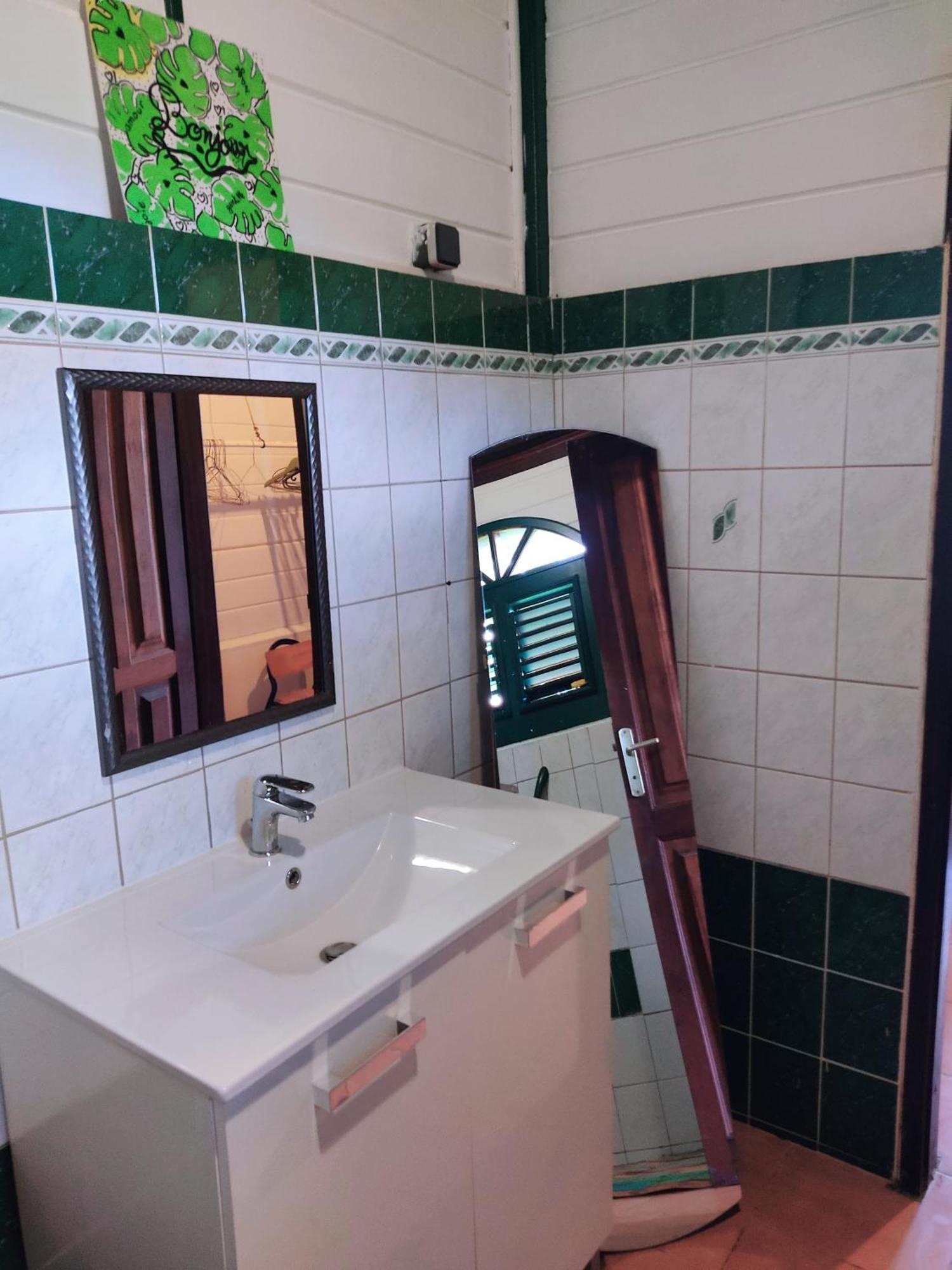 La Villa Mil'Or, Ideale Pour Vos Petits Evenements & Magnifique Vue Sur La Baie Du Robert Le Robert Esterno foto